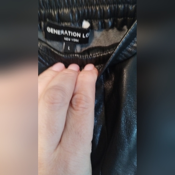 Generation  love Vegan Leather Elastic Weist Pants Womens Sz L - Picture 4 of 4